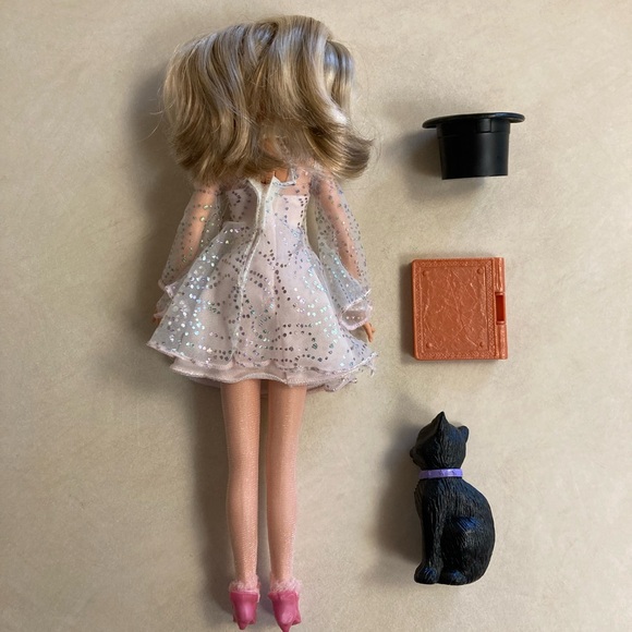 Vintage 1997 Sabrina the Teenage Witch Doll - Picture 2 of 15